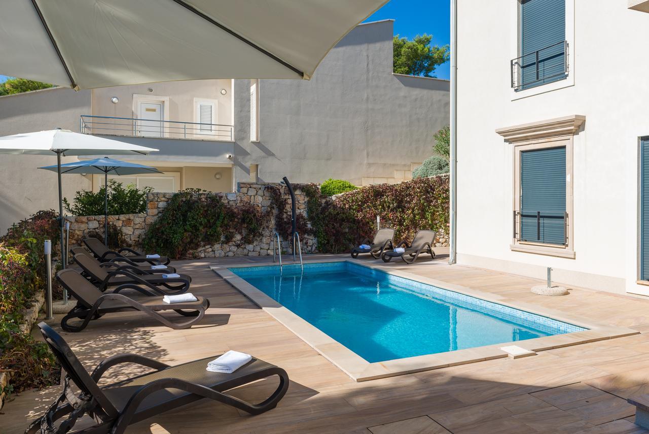 Villa Old Mill ميلنا المظهر الخارجي الصورة