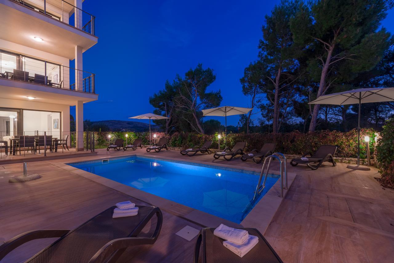 Villa Old Mill ميلنا المظهر الخارجي الصورة
