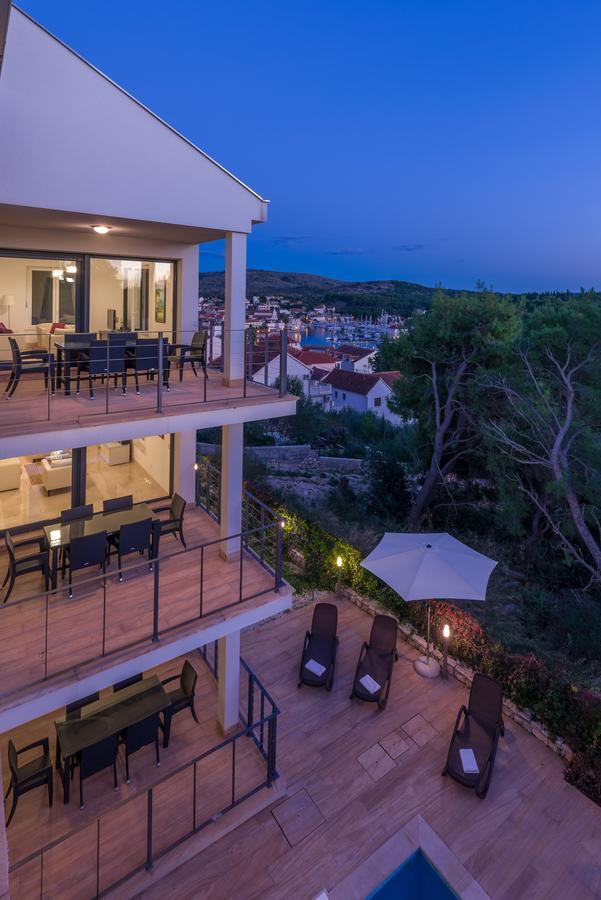 Villa Old Mill ميلنا المظهر الخارجي الصورة